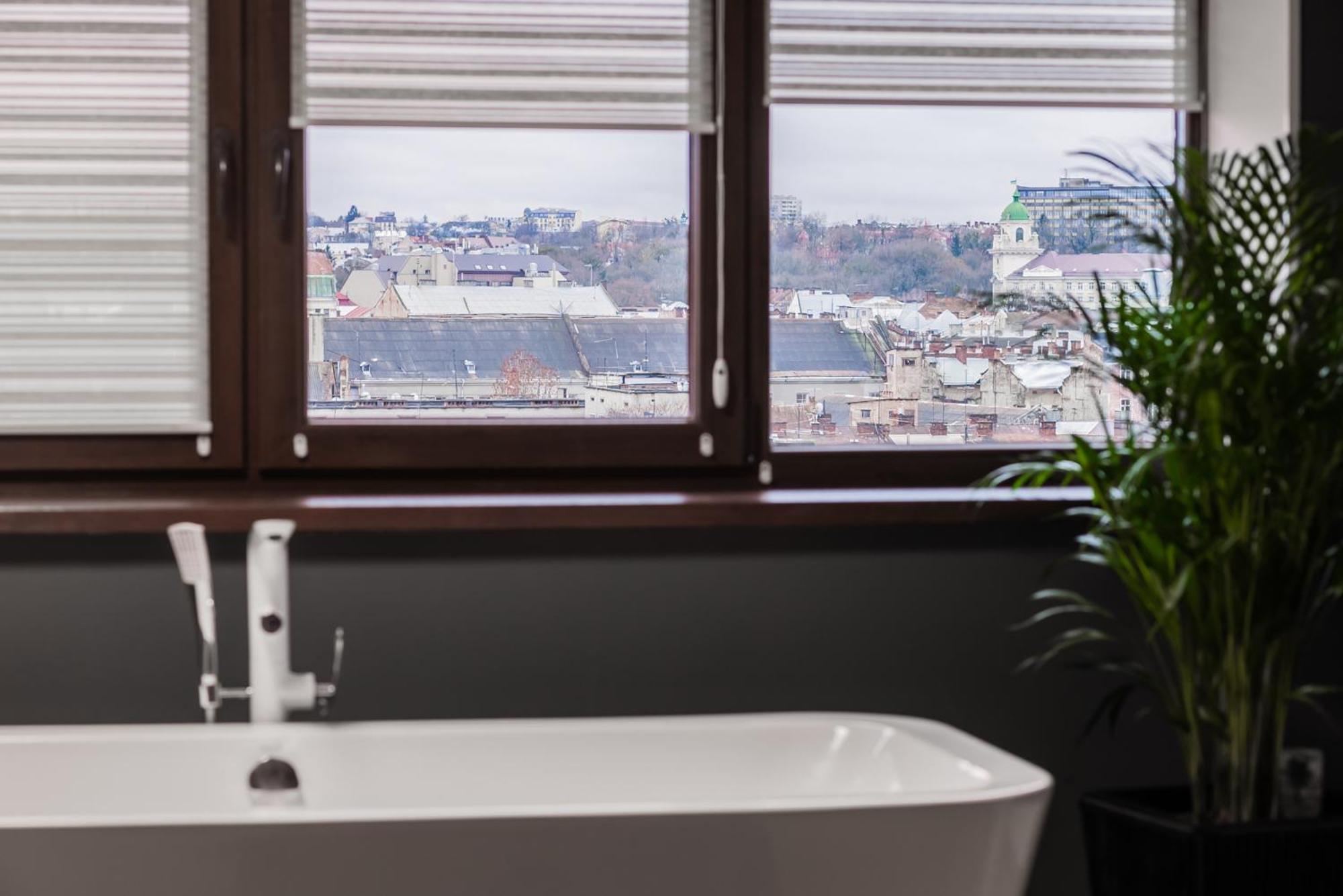 Amsterdam Lviv Apartments Eksteriør bilde